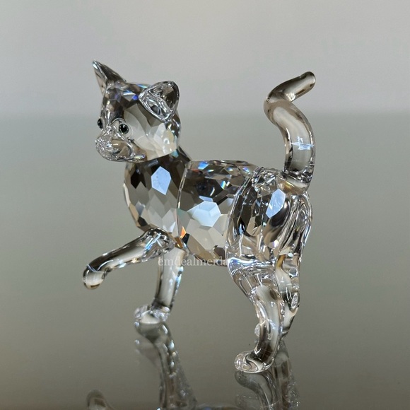 SOLD - Swarovski Crystal The Peaceful Countryside Mother Cat Standing 861914 - Picture 9 of 11